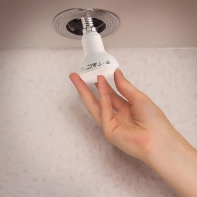 Żarówka V-TAC SKU21140 VT-250 6500K 4,8W 470lm