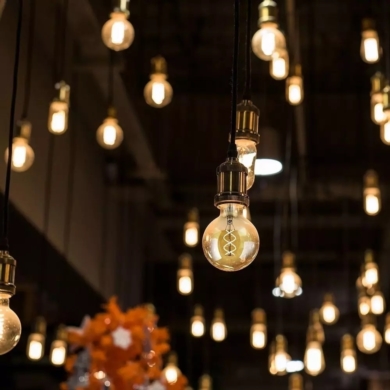 Żarówka V-TAC SKU7415 VT-2085D 2200K 5W 300lm