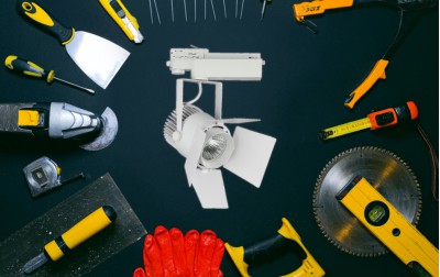 Uszkodzona oprawa LED